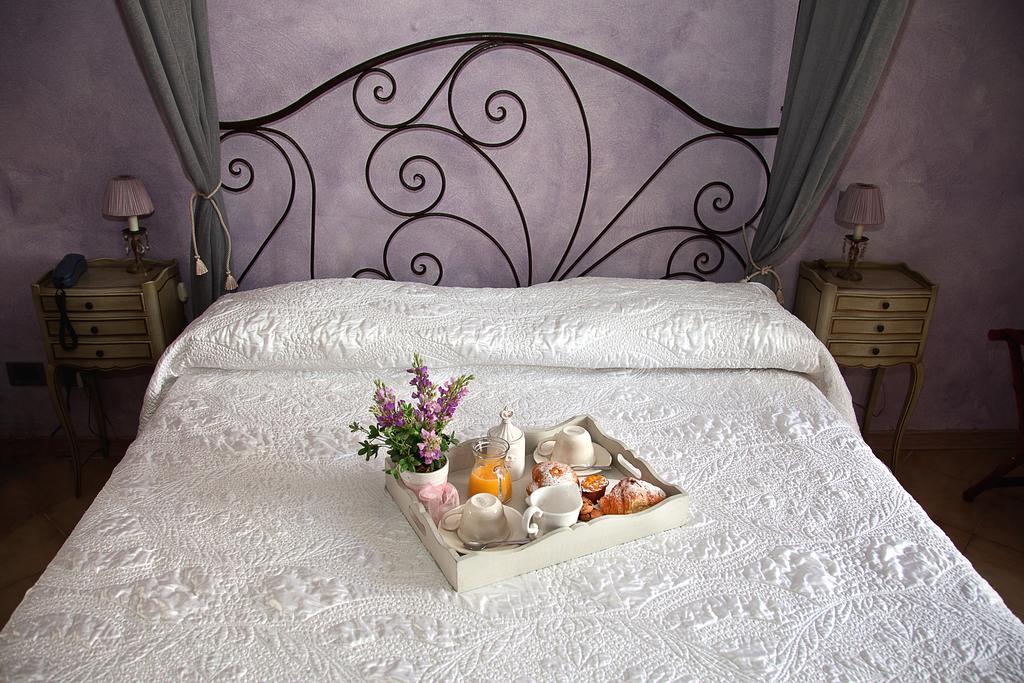 Hotel La Petite Maison Viareggio Kültér fotó