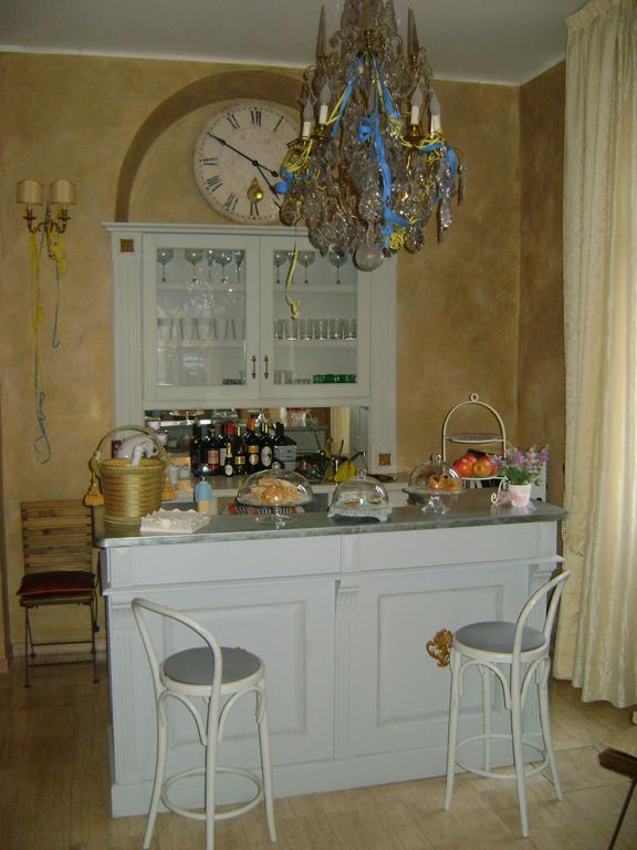 Hotel La Petite Maison Viareggio Kültér fotó